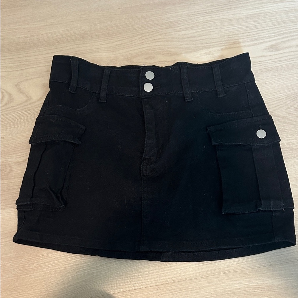 Black Mini Skirt with Pockets